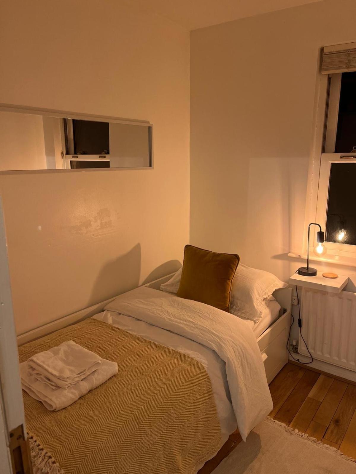 Homely 2 Story Cathedral City Apartment Ντάρχαμ Εξωτερικό φωτογραφία
