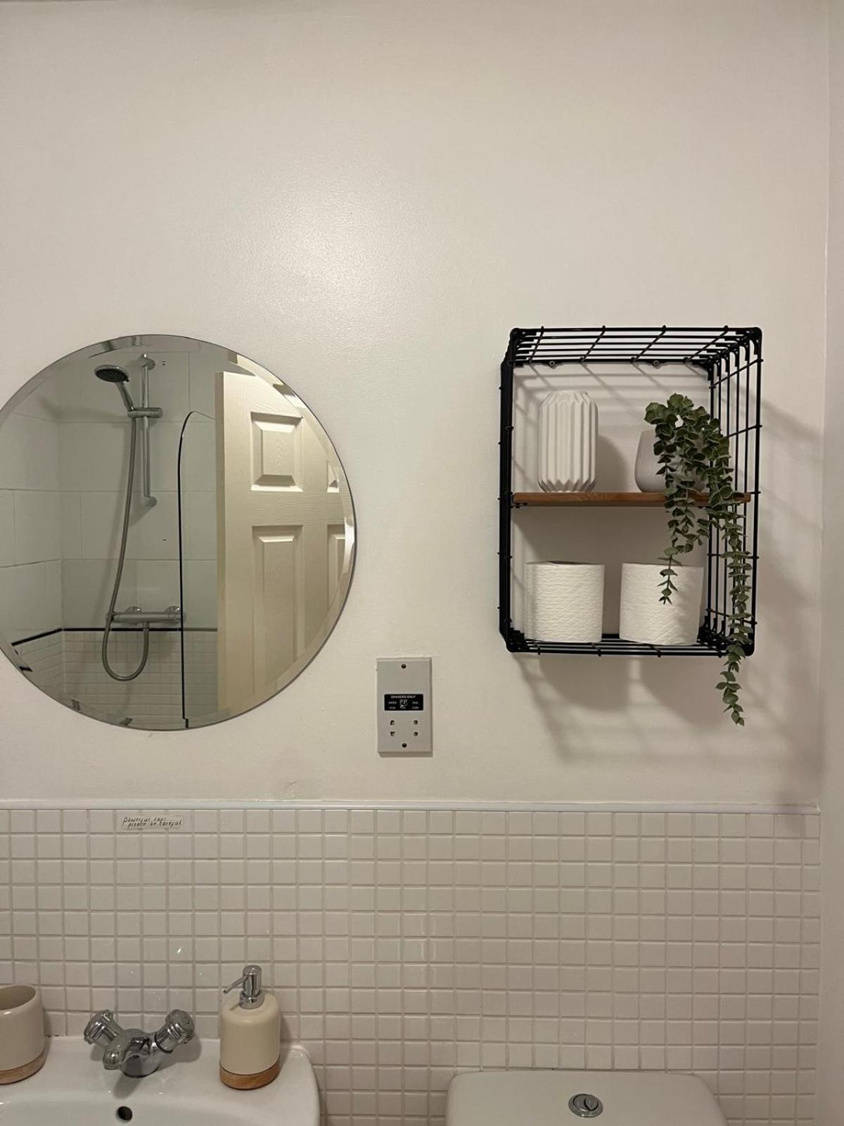 Homely 2 Story Cathedral City Apartment Ντάρχαμ Εξωτερικό φωτογραφία